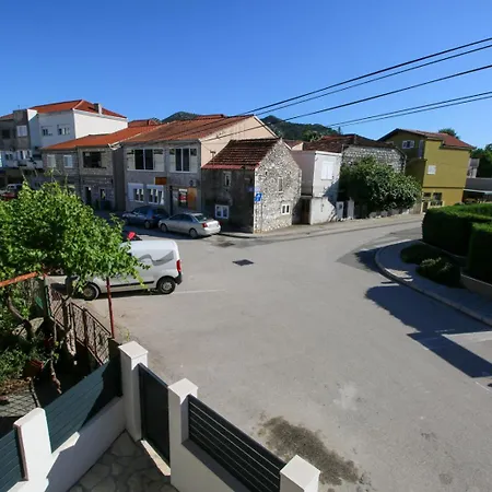 فيلة Family House Bubalo Opuzen (Dubrovnik-Neretva)