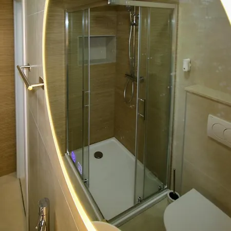 Family House Bubalo فيلة