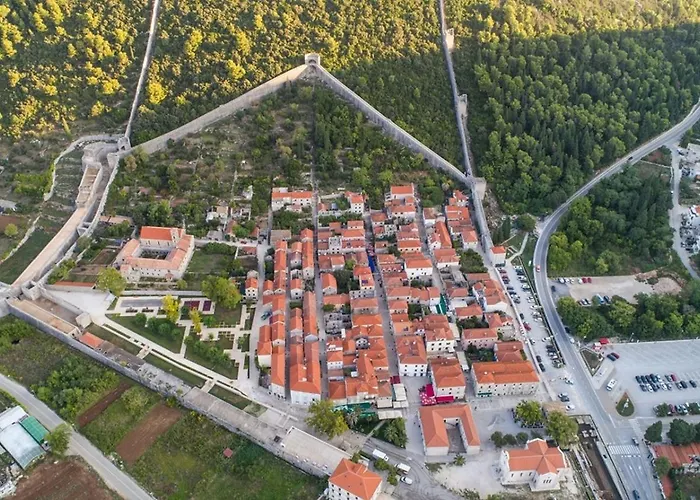 Family House Bubalo * Opuzen