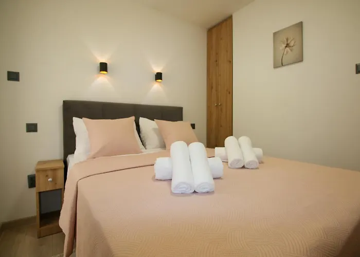 Family House Bubalo Вилла *